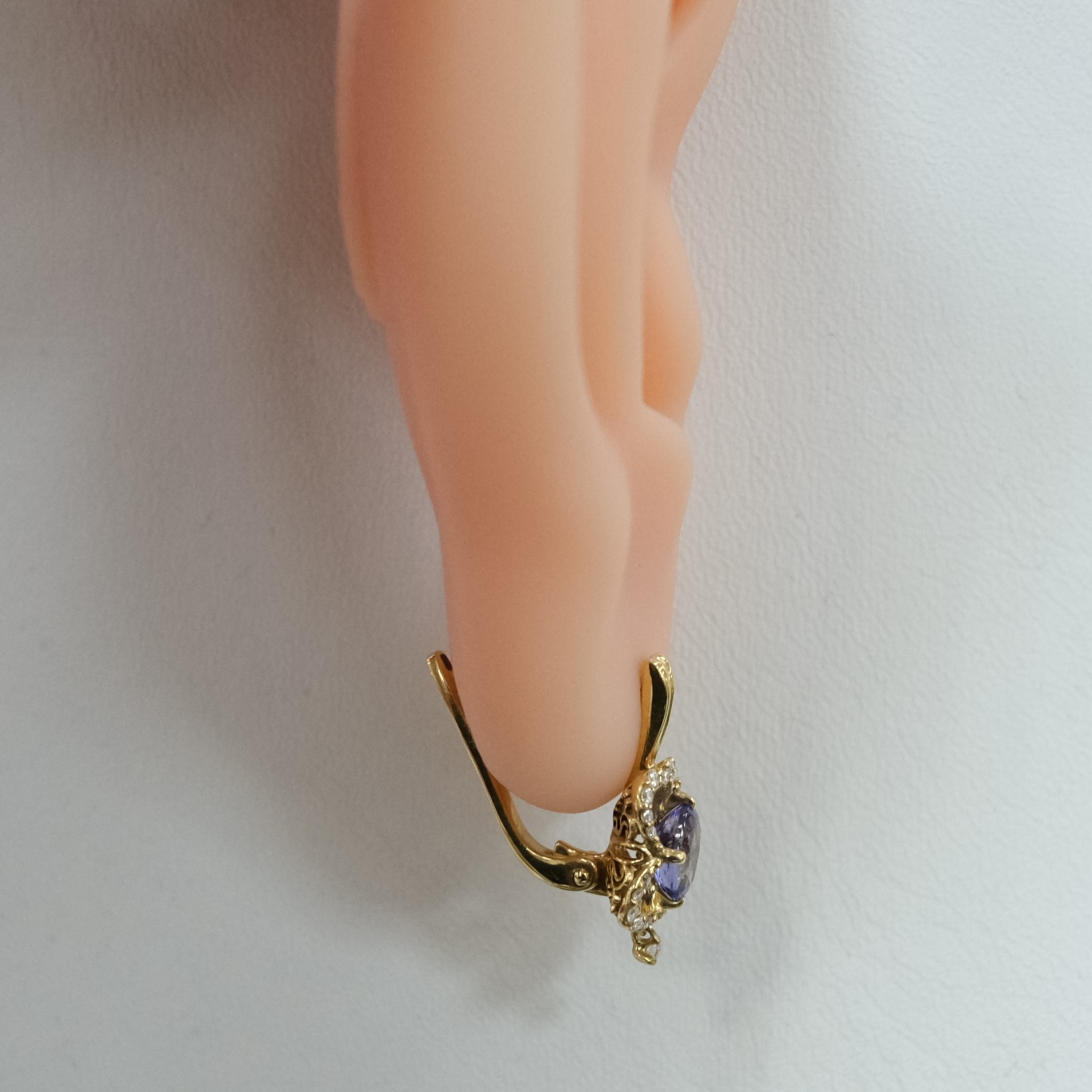 10512-000806 Серьги (Au 750)